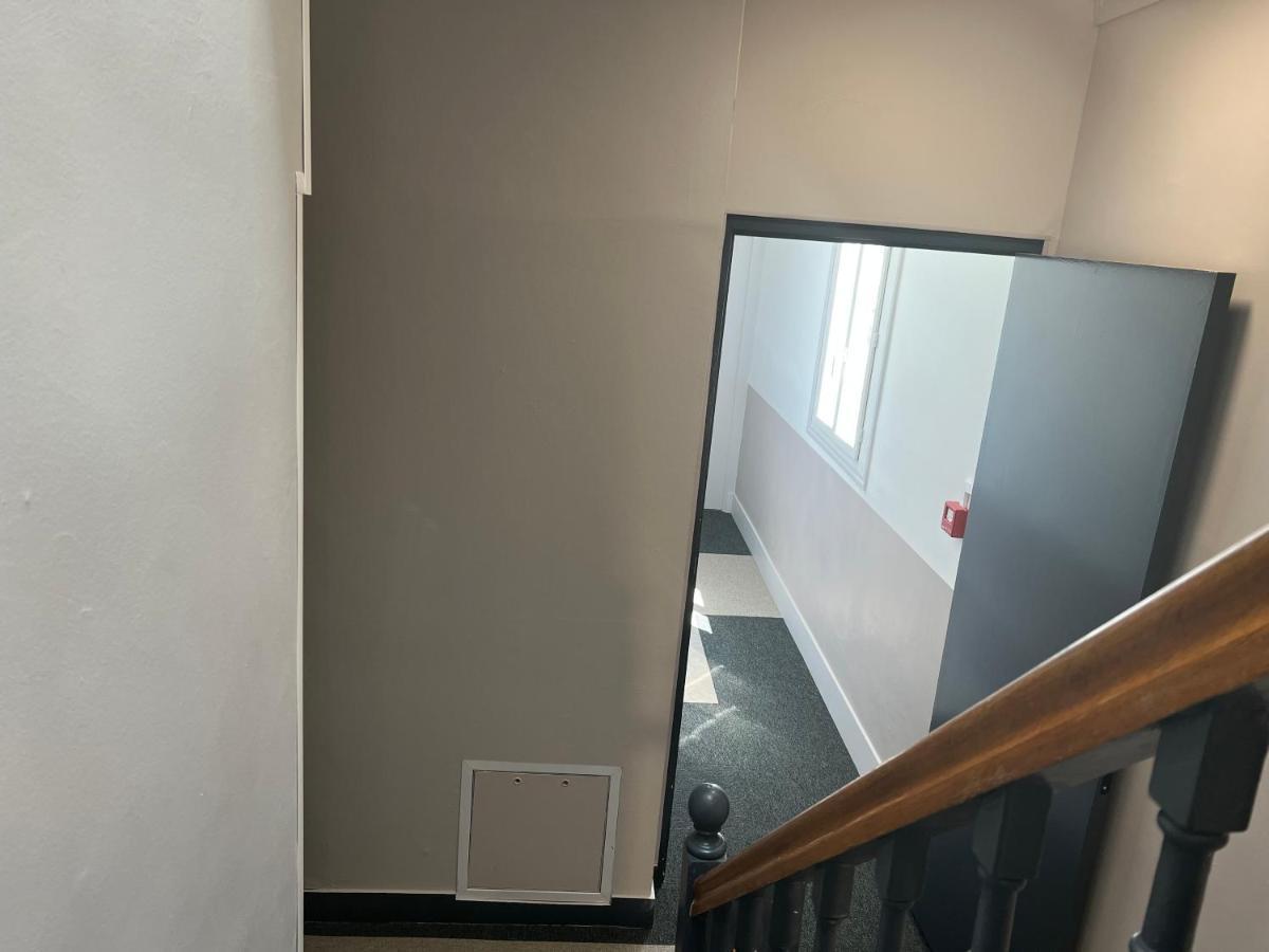Hotel Tulty Τουρ Εξωτερικό φωτογραφία