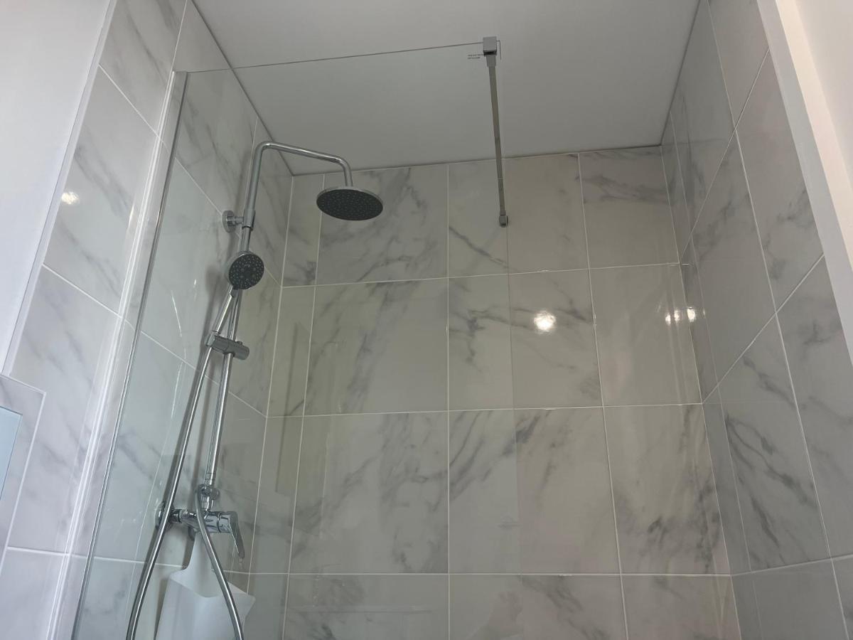 Hotel Tulty Τουρ Εξωτερικό φωτογραφία