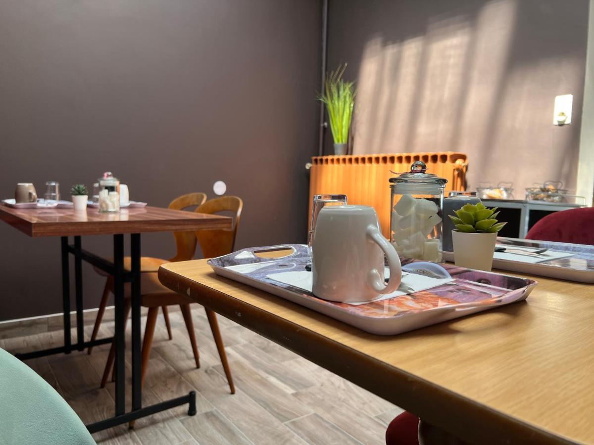 Hotel Tulty Τουρ Εξωτερικό φωτογραφία