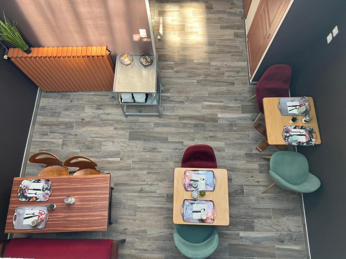 Hotel Tulty Τουρ Εξωτερικό φωτογραφία